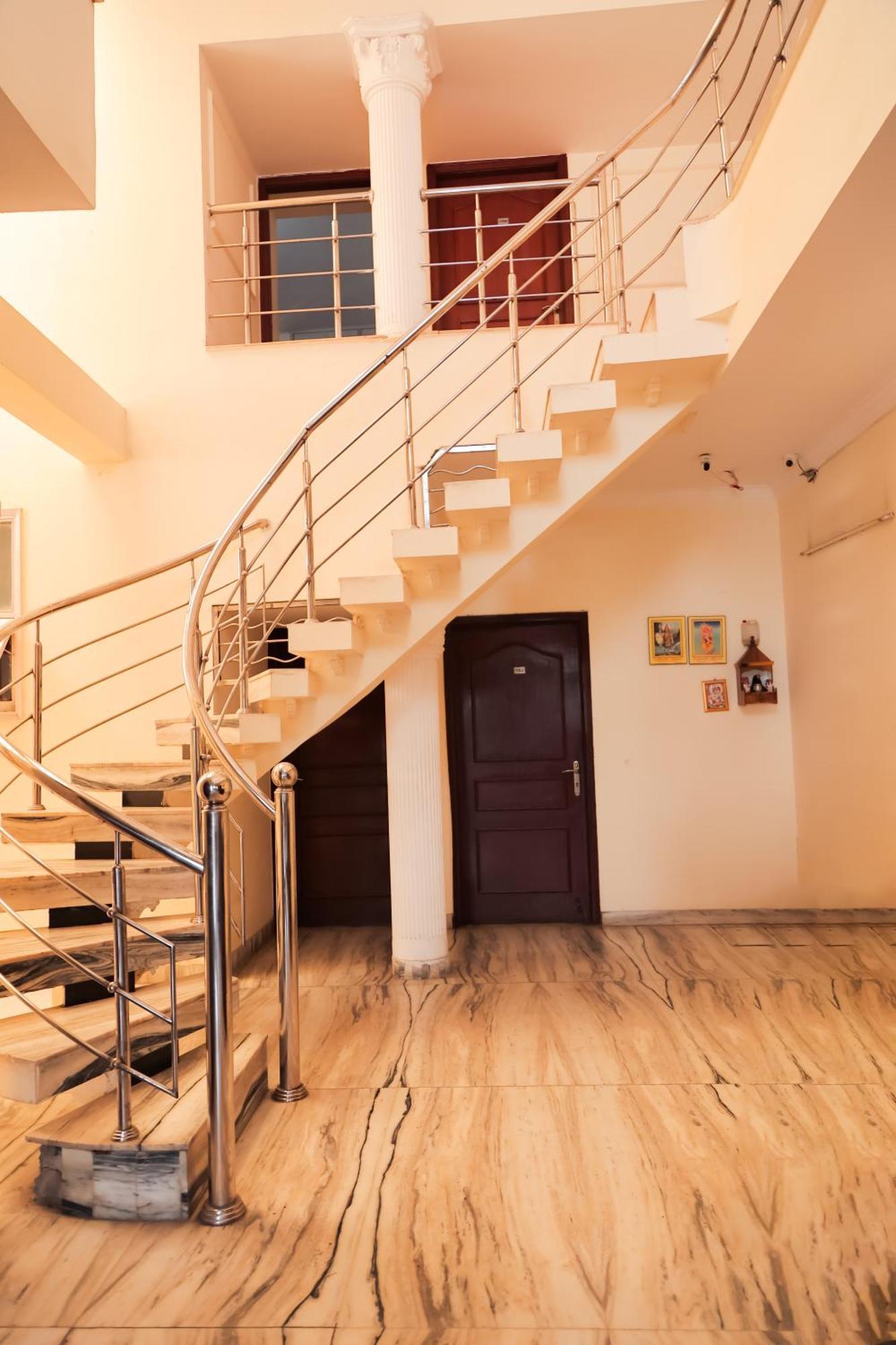 - Near Anand Vihar Station 3*