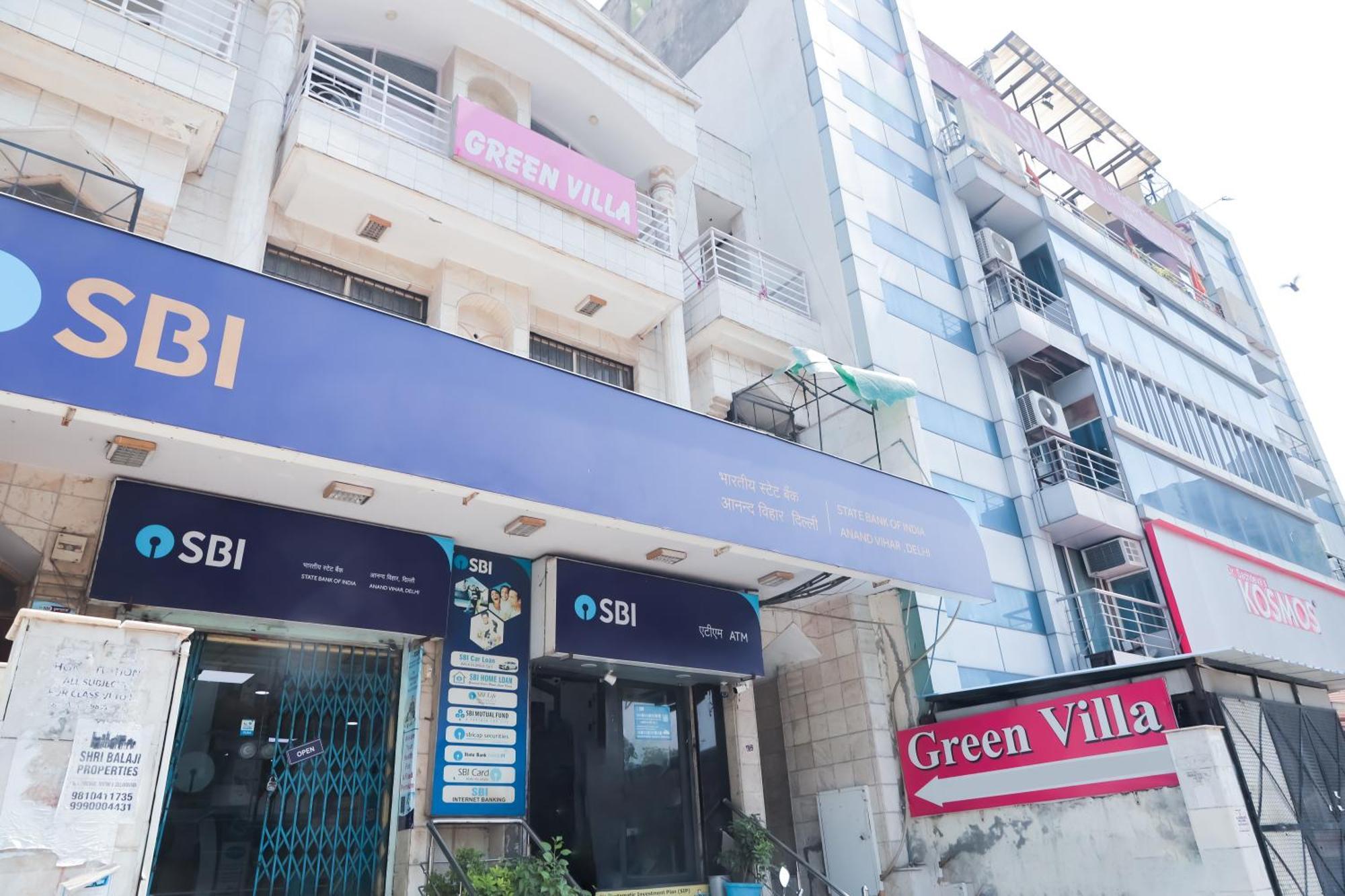 - Near Anand Vihar Station Hotel