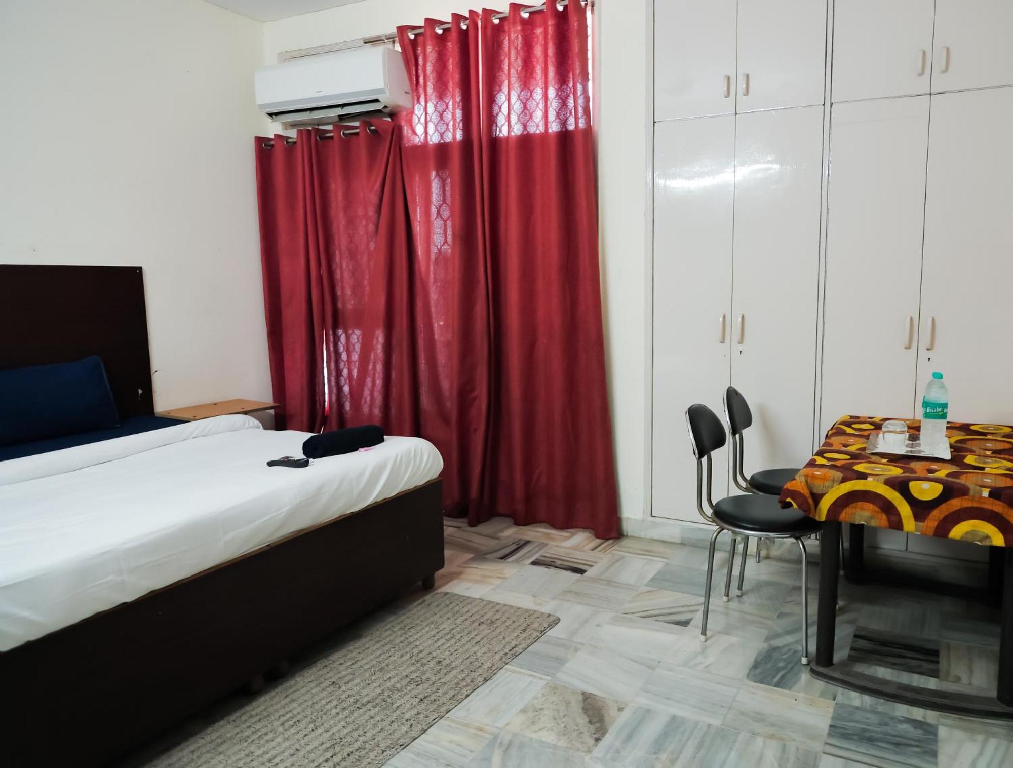 - Near Anand Vihar Station New Delhi